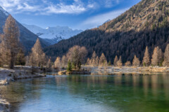 Gefrorener See bei Morteratsch, Engadin